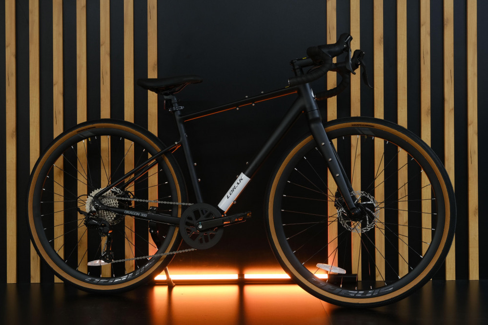 LORAK Gravel 300 Чёрный рама 510mm